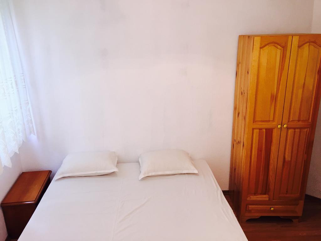 Petrovi Guest House Obzor Room photo